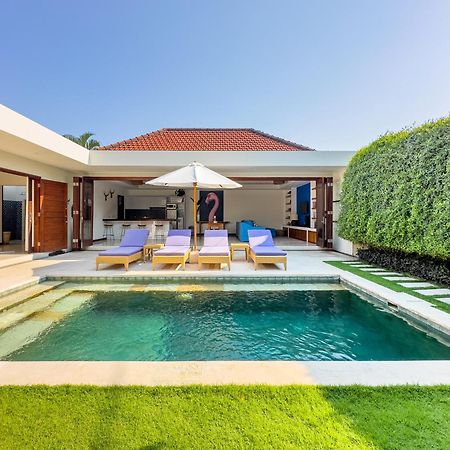Villa Bugis Kayu Aya Seminyak Exterior foto