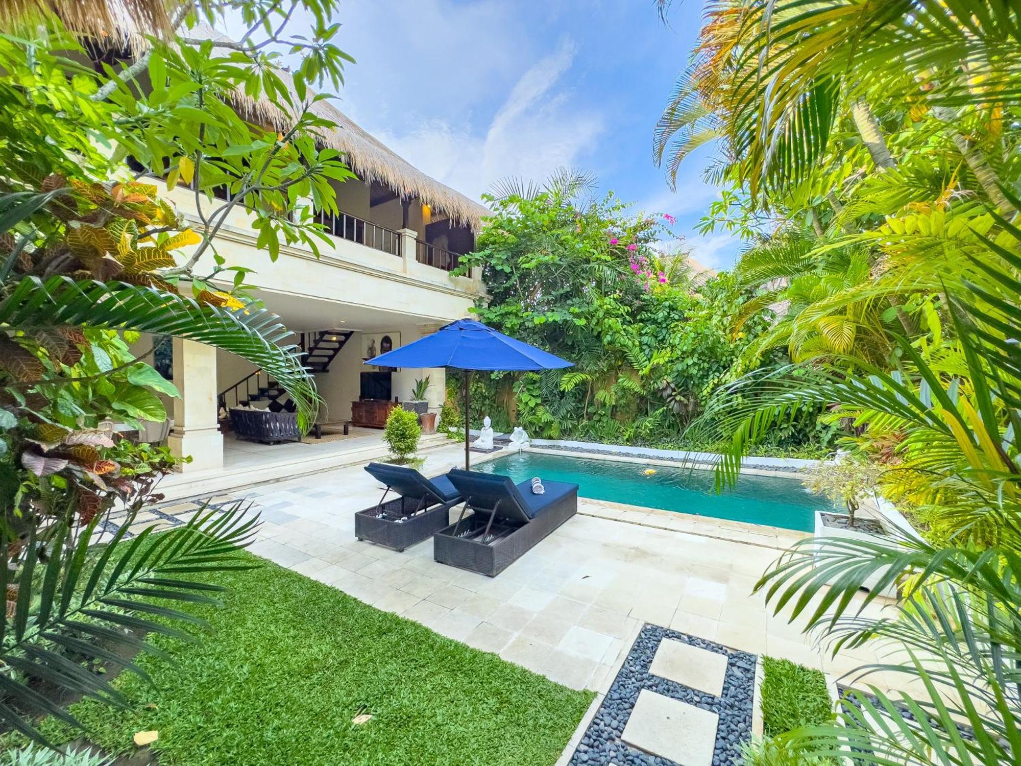 Villa Bugis Kayu Aya Seminyak Zimmer foto